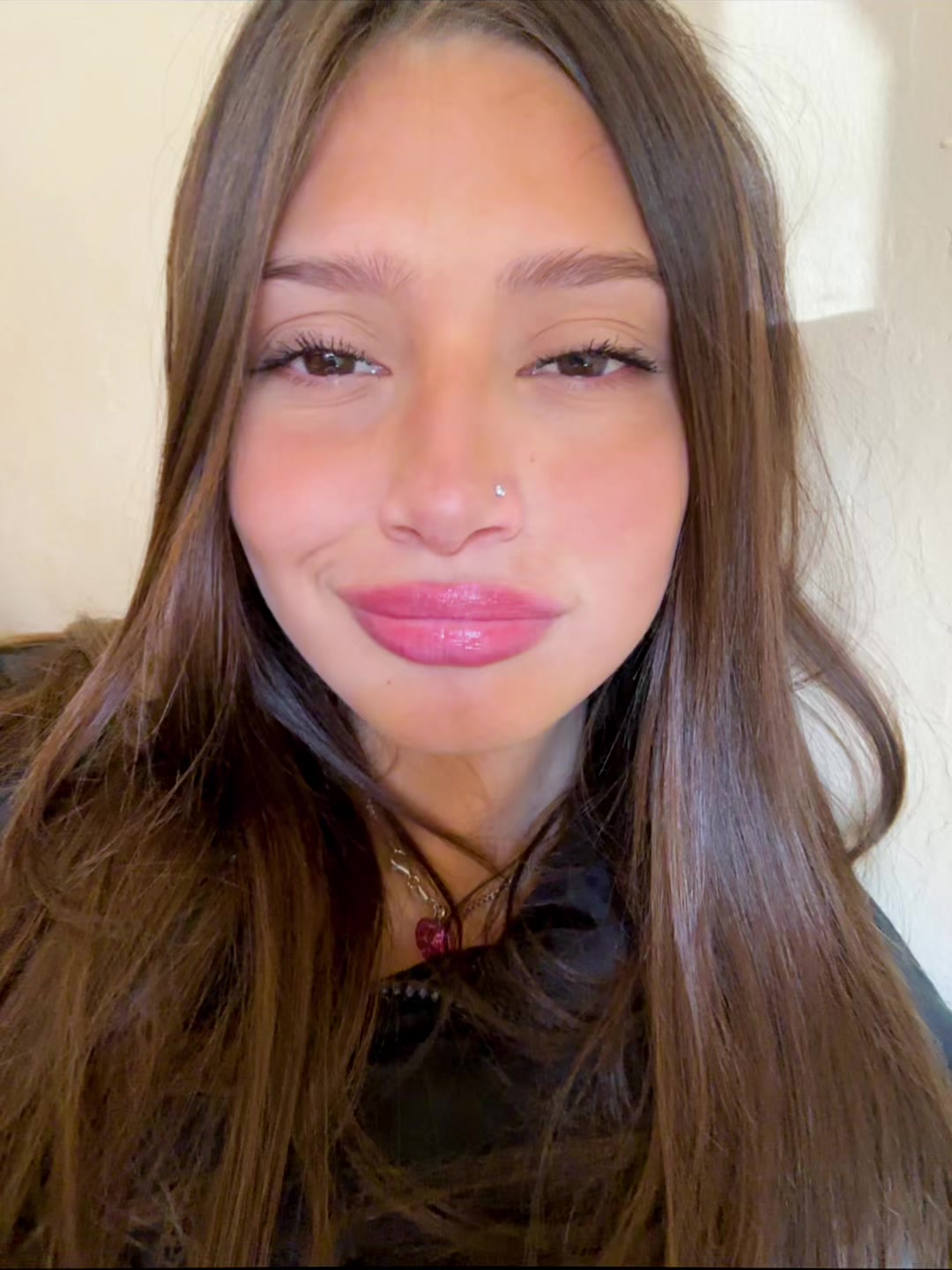 @Kiari1_.