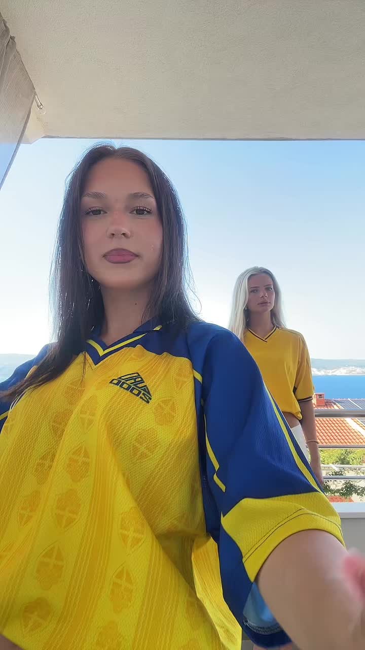 @Ella Karlsson