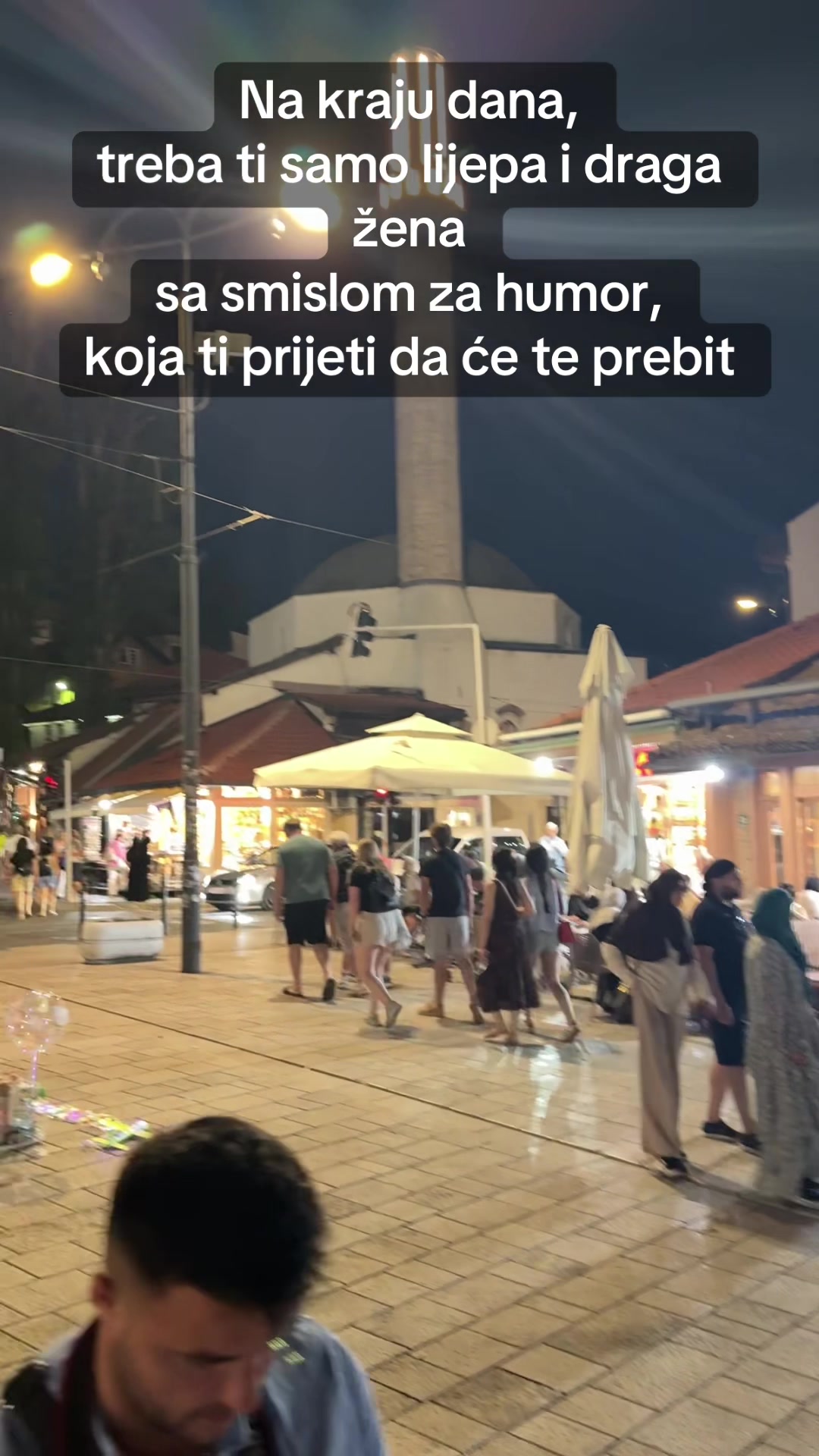 @Sarajevo_at_night