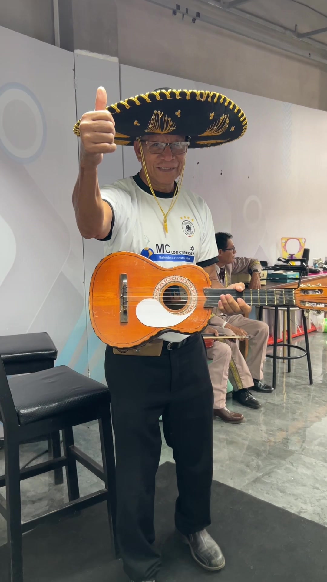 @WOW TV El Salvador