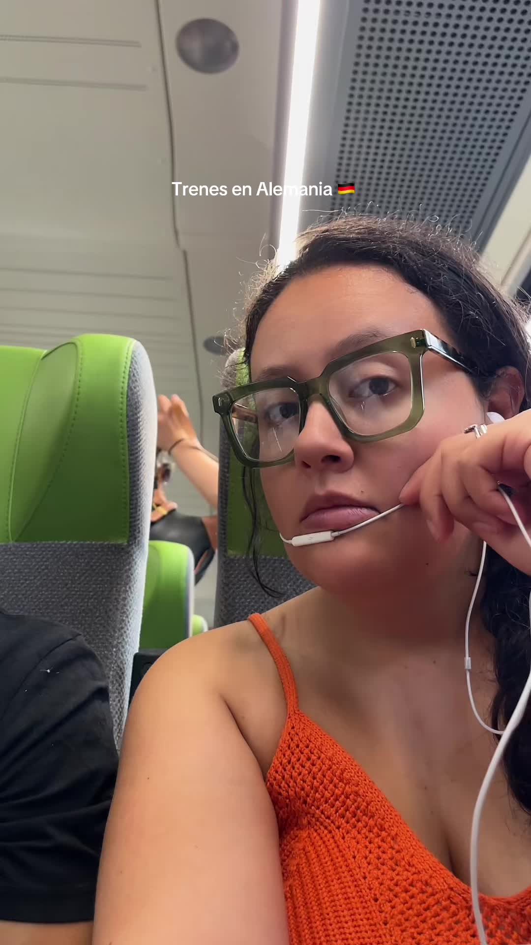@JuanyLaura