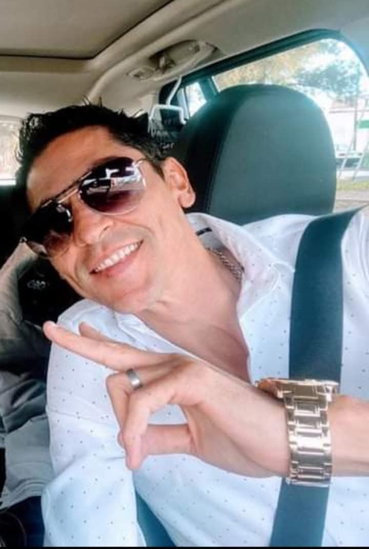 @Carlos Alberto  te sigue