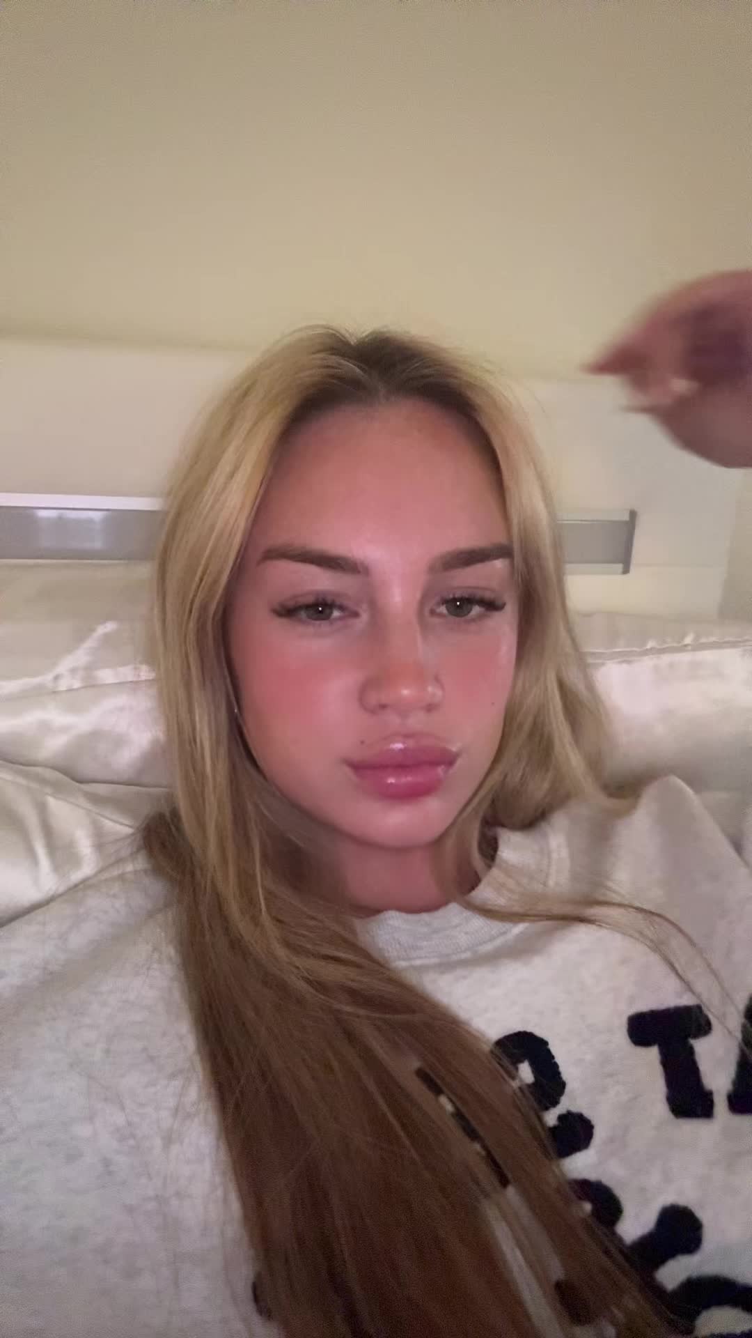 @angelaa.renae