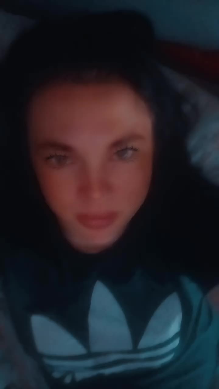 @czarna o zielonych oczkach❤️❤️