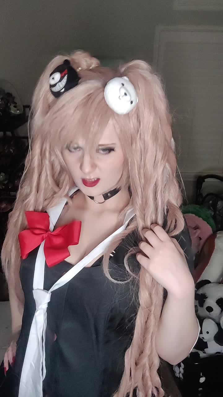 @Cosplayer antics