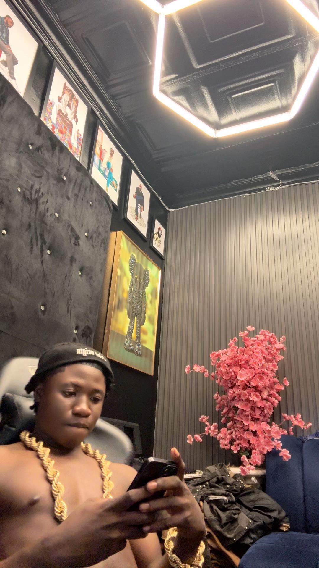 @bbyboy096