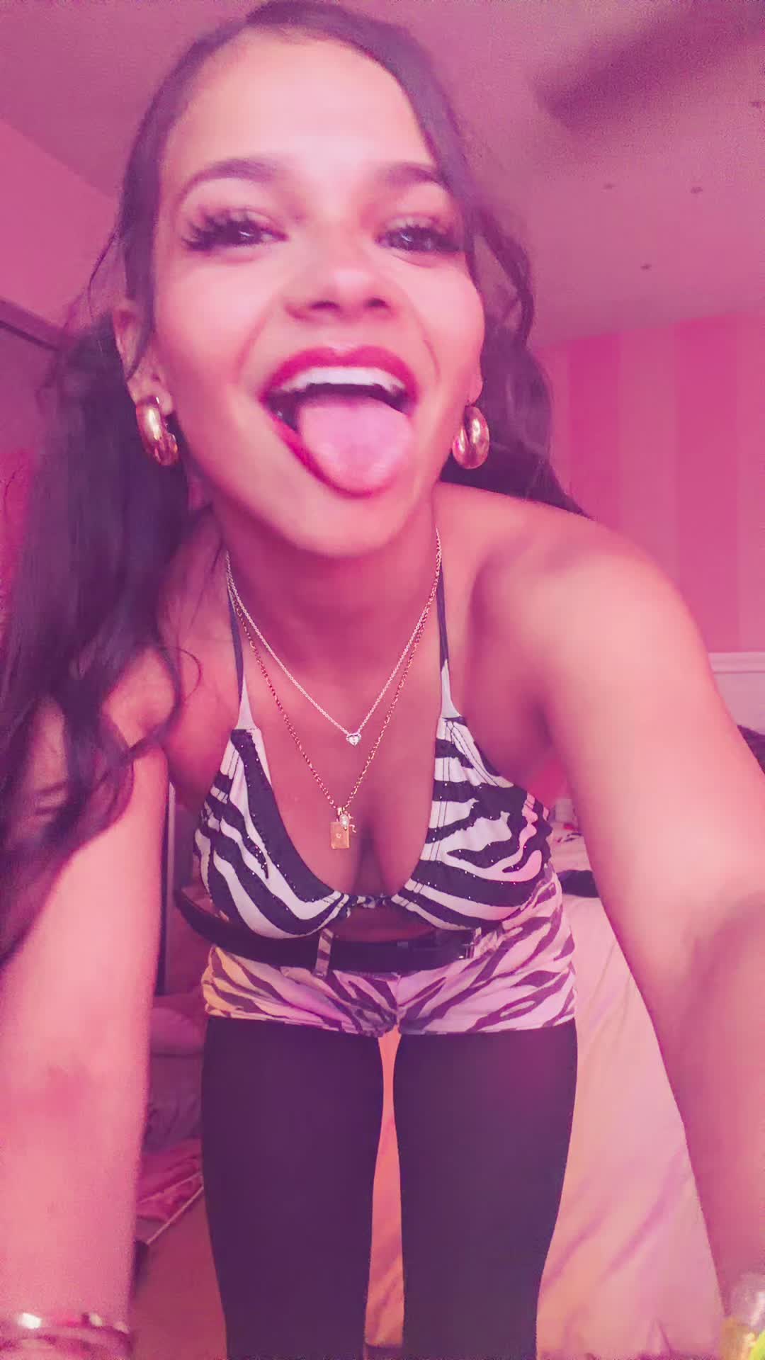@daisybecker07
