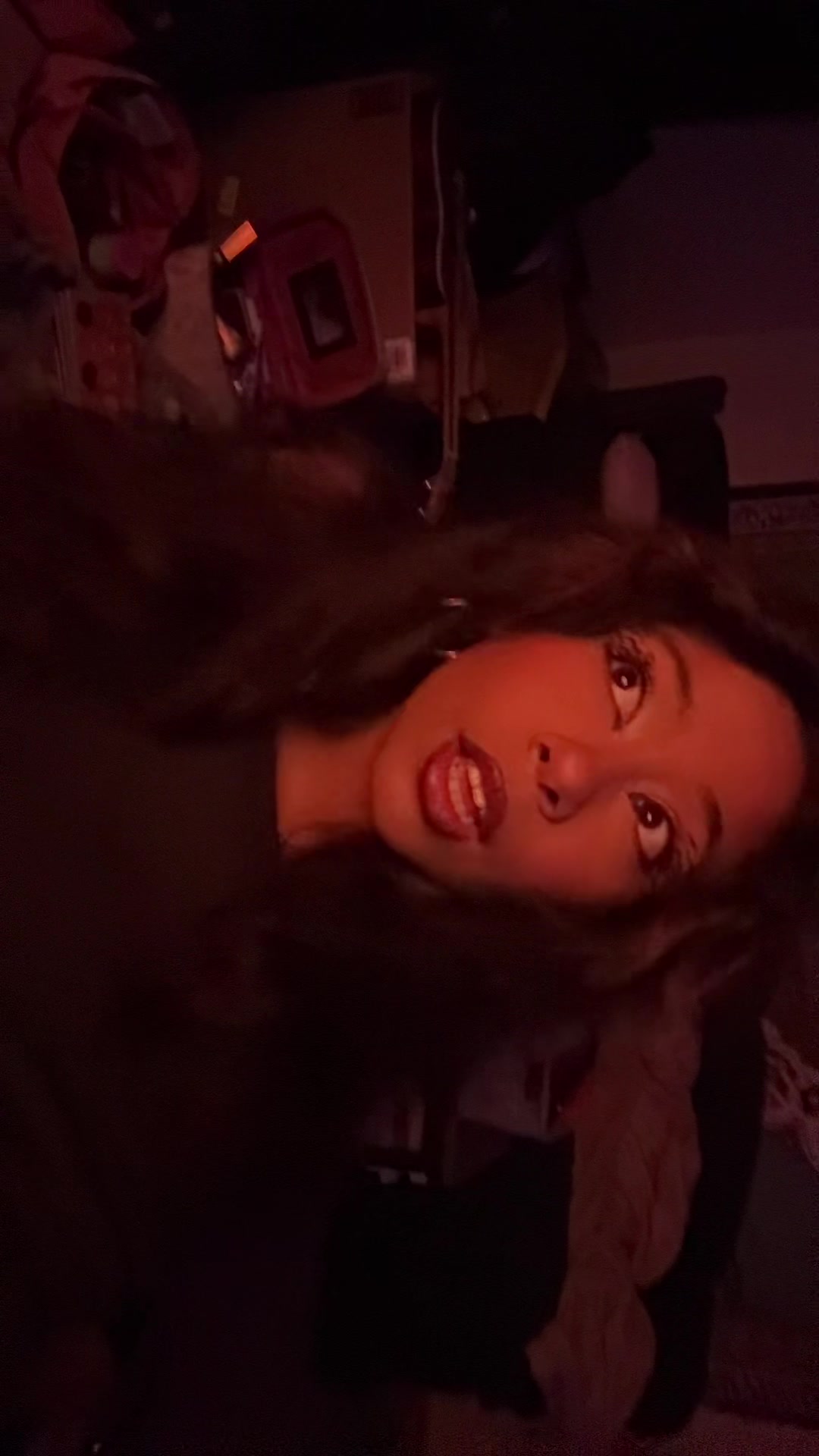 @Redrobbinspams