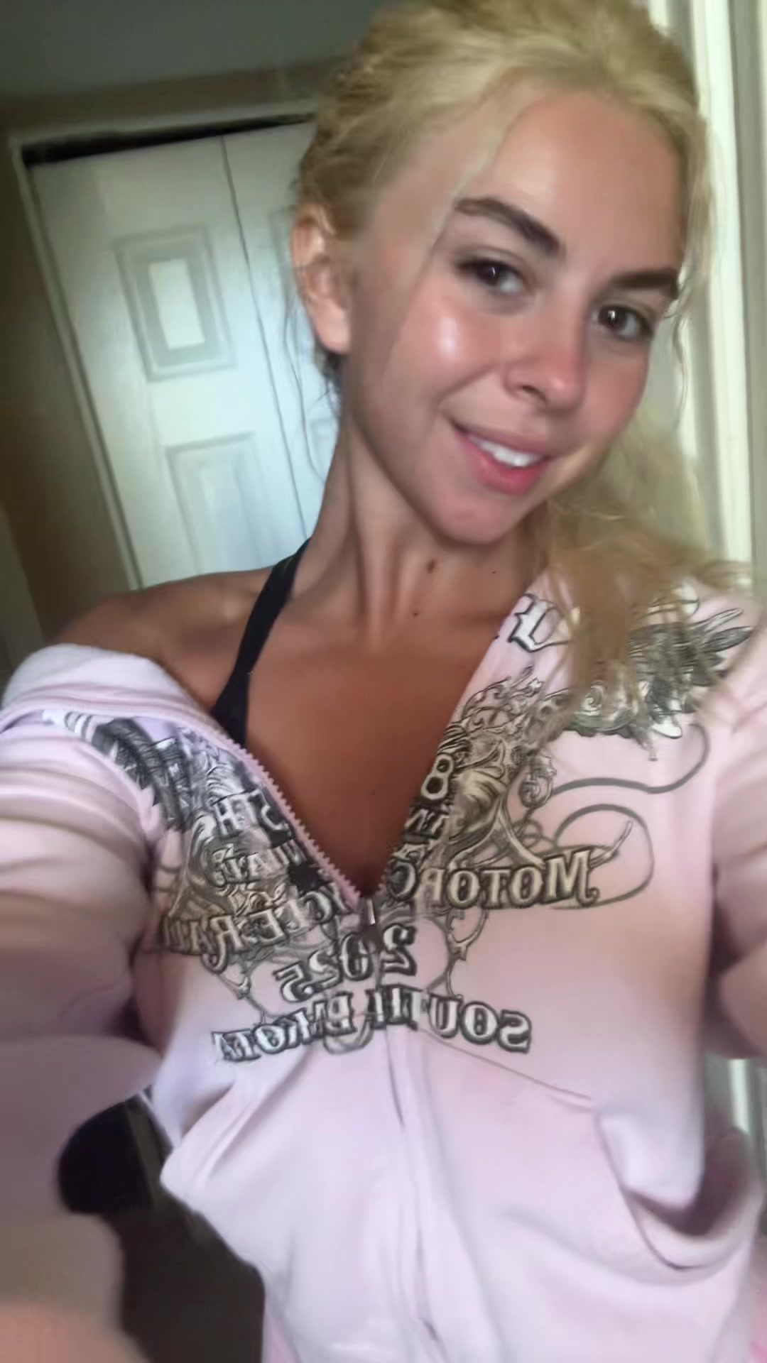 @Valianna Rose