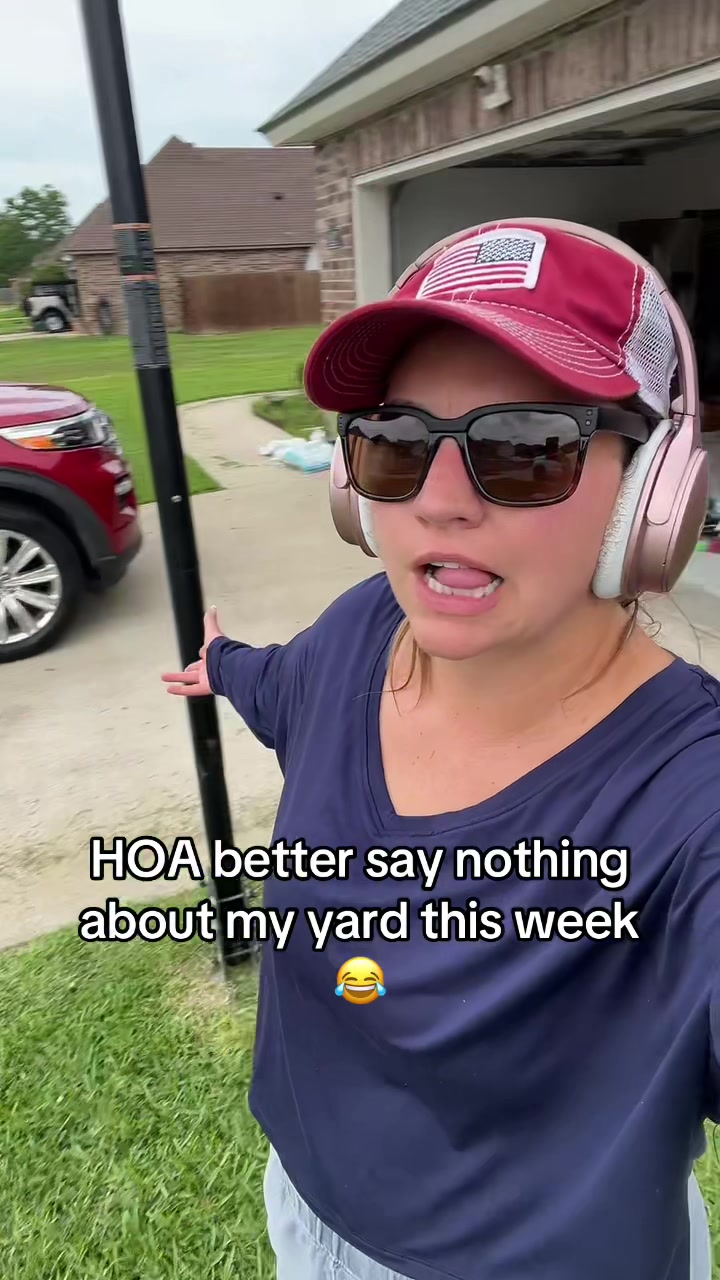 @MadeOfMoneyakaMOM