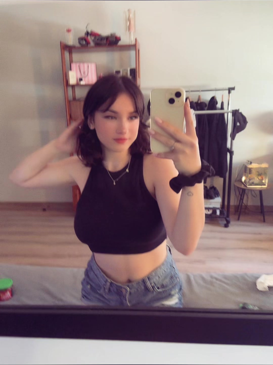 @hy4mela