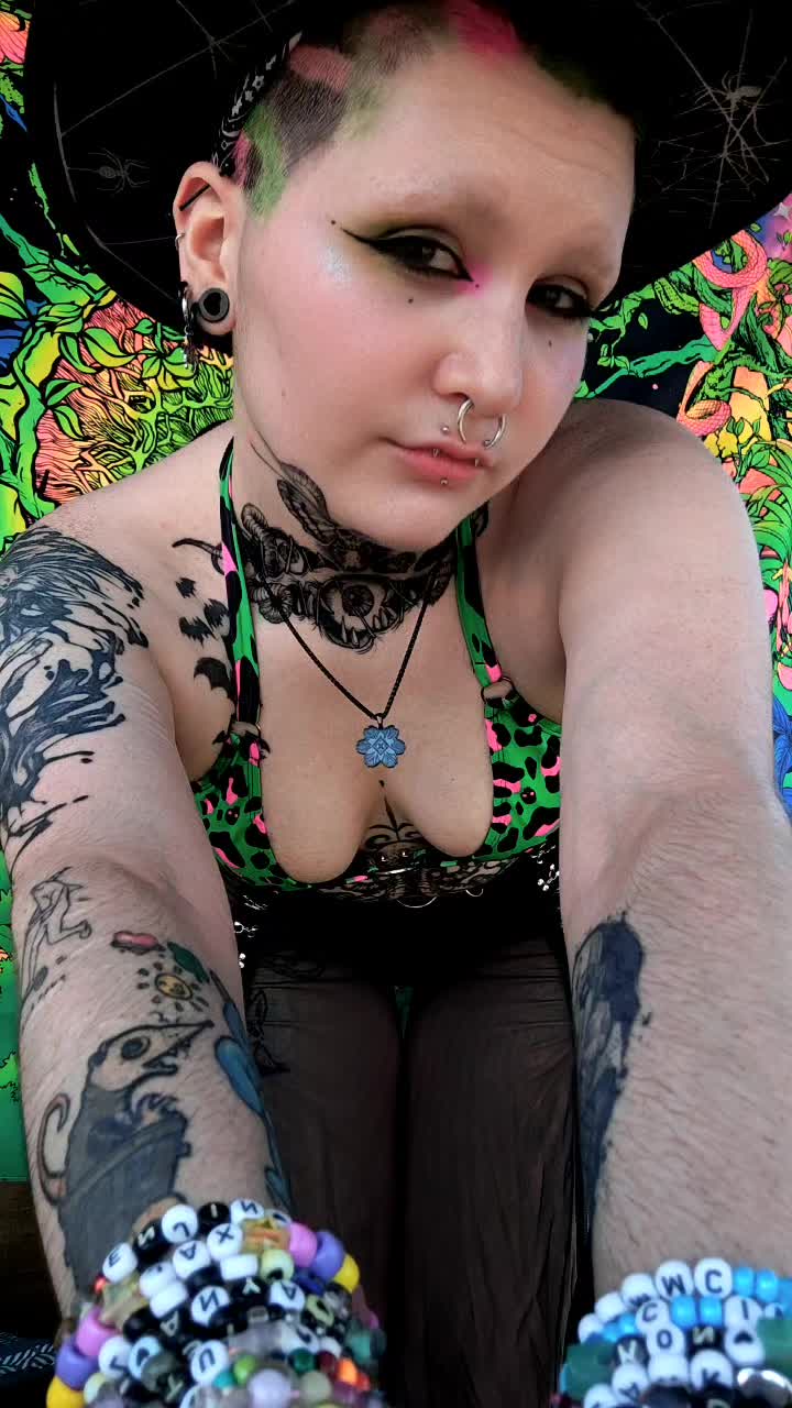 @Kimochi📼👁️💀🫀
