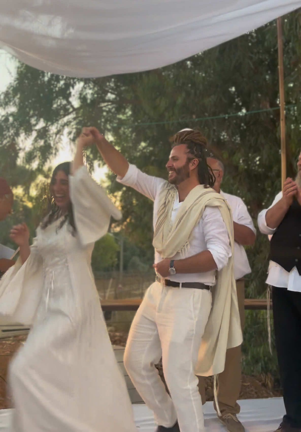 @חירות סופר:)