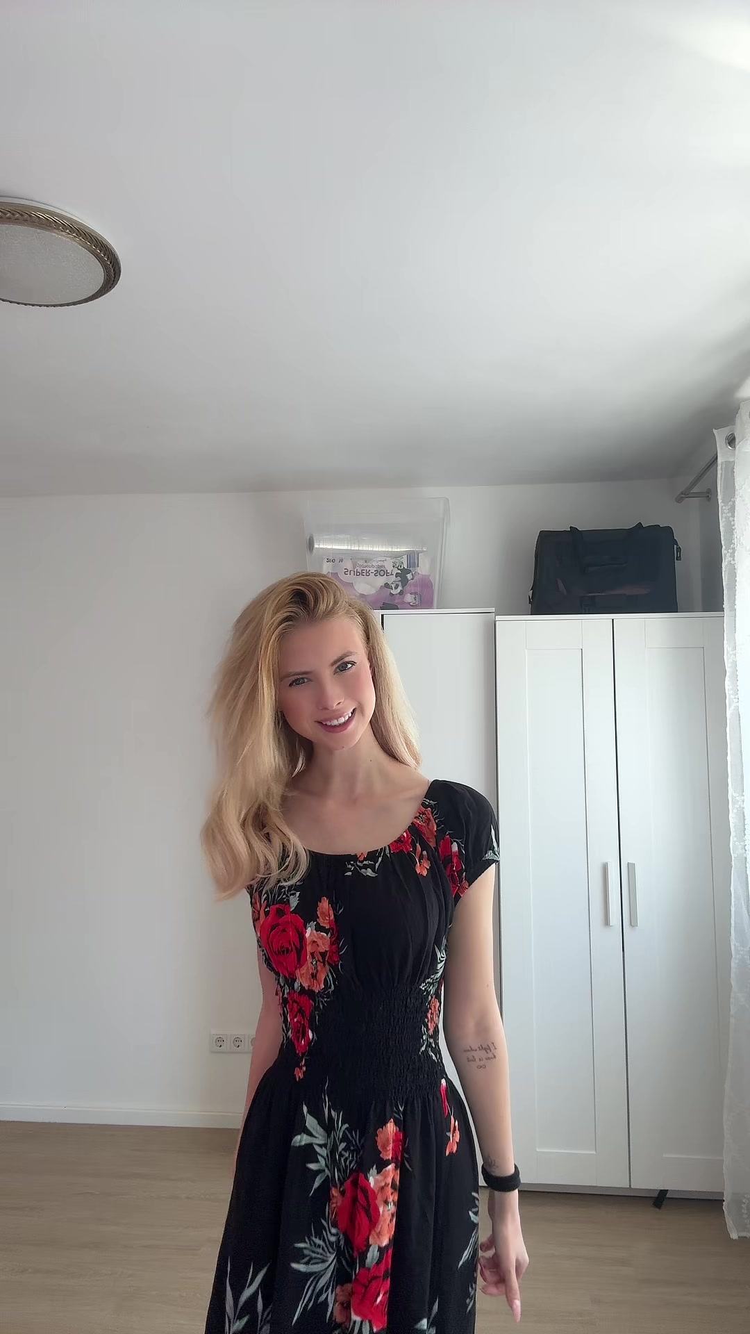 @karina