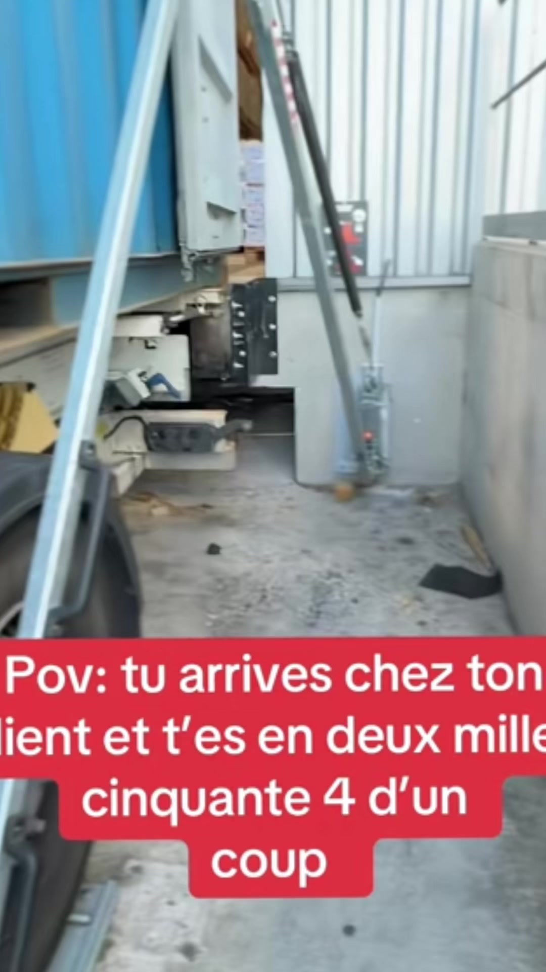 @Routier container 💙🤍
