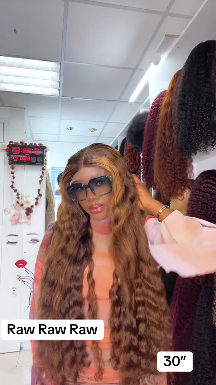 @Ebony_luxury_empire