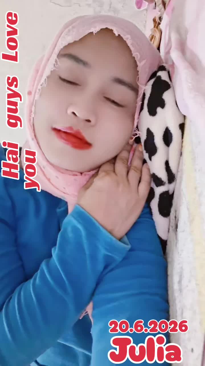 @Julia Saddiq Hassanal