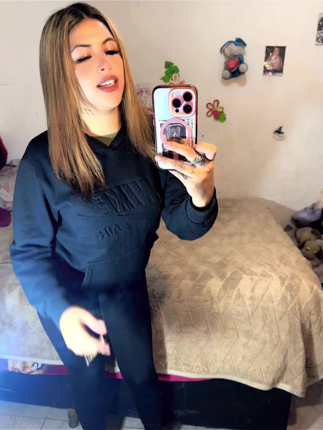 @Ig:naira_amaya