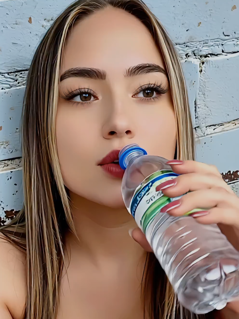 @🦋🐳Tu chiquita🦋🐳