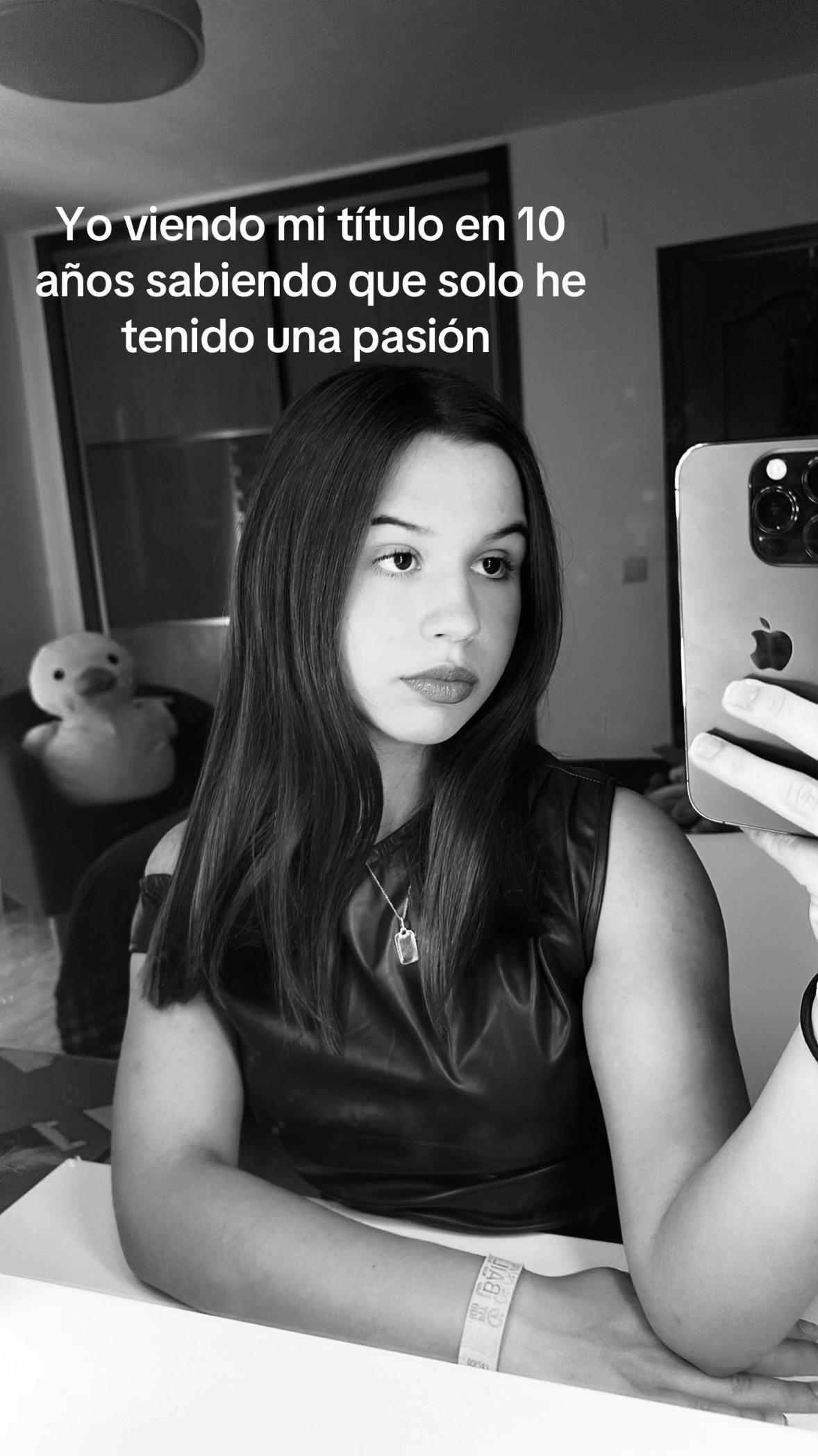 @claudiamollaa