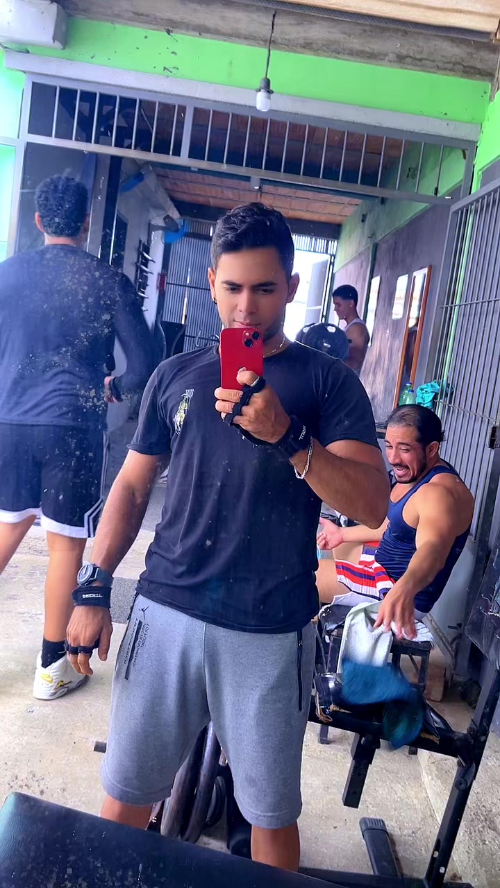 @Aroe&ntilde;o