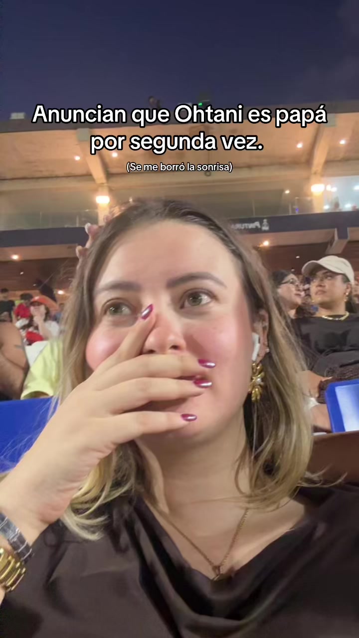 @Anna Ibarra(La g&uuml;era del beis)