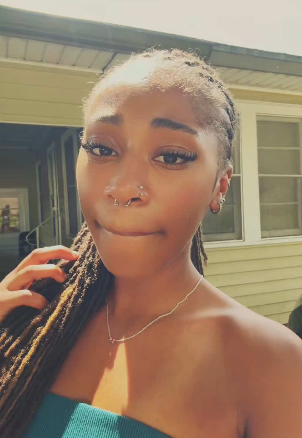 @prettylocgirly