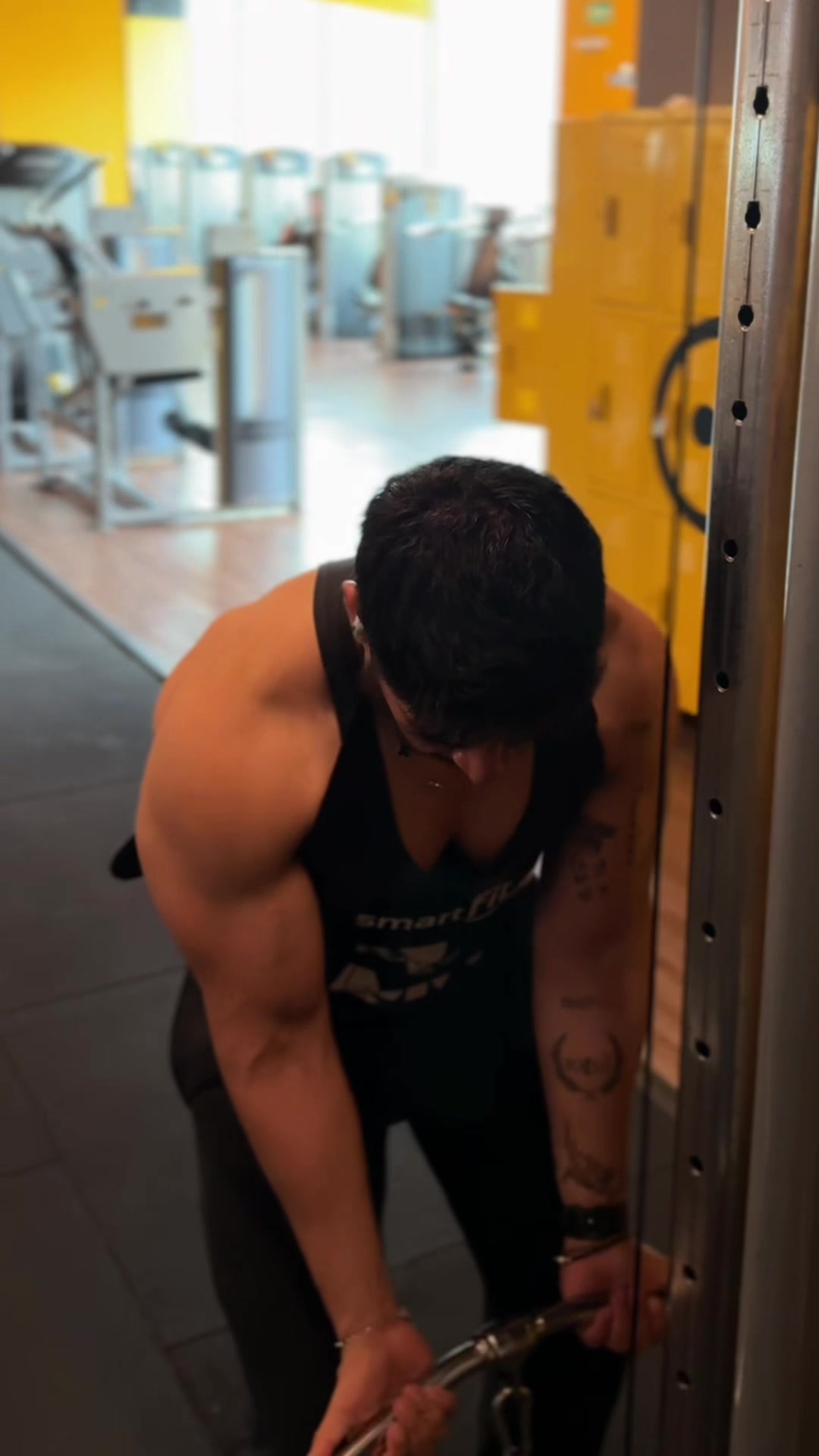 @IzriJahatK