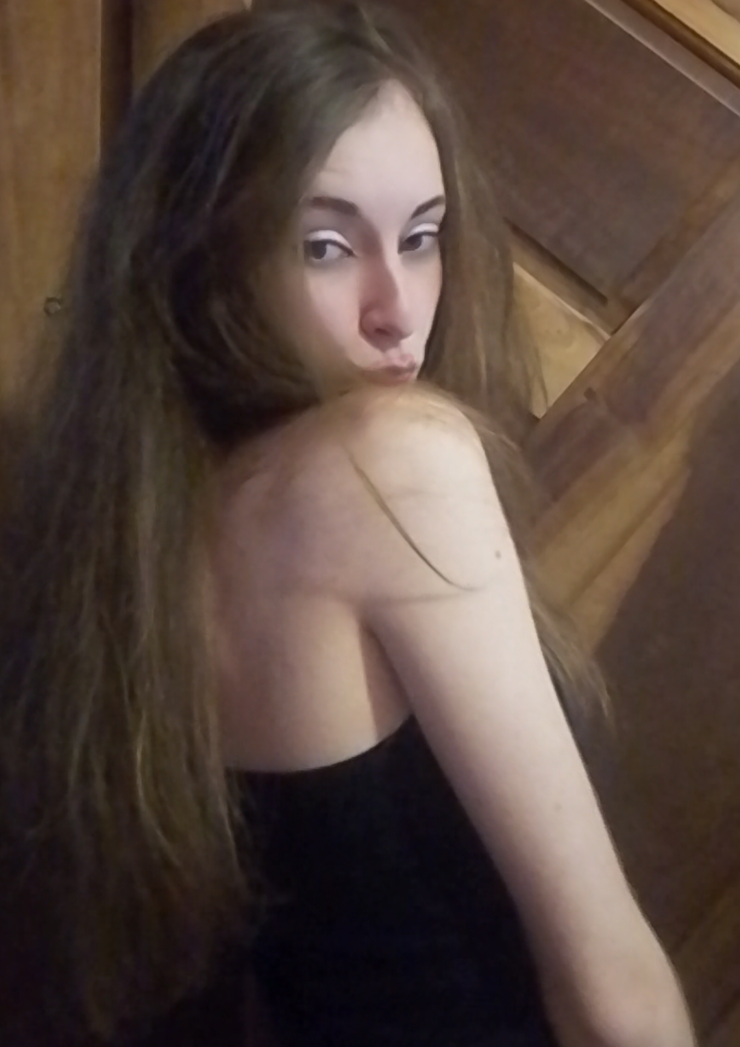 @fefe.