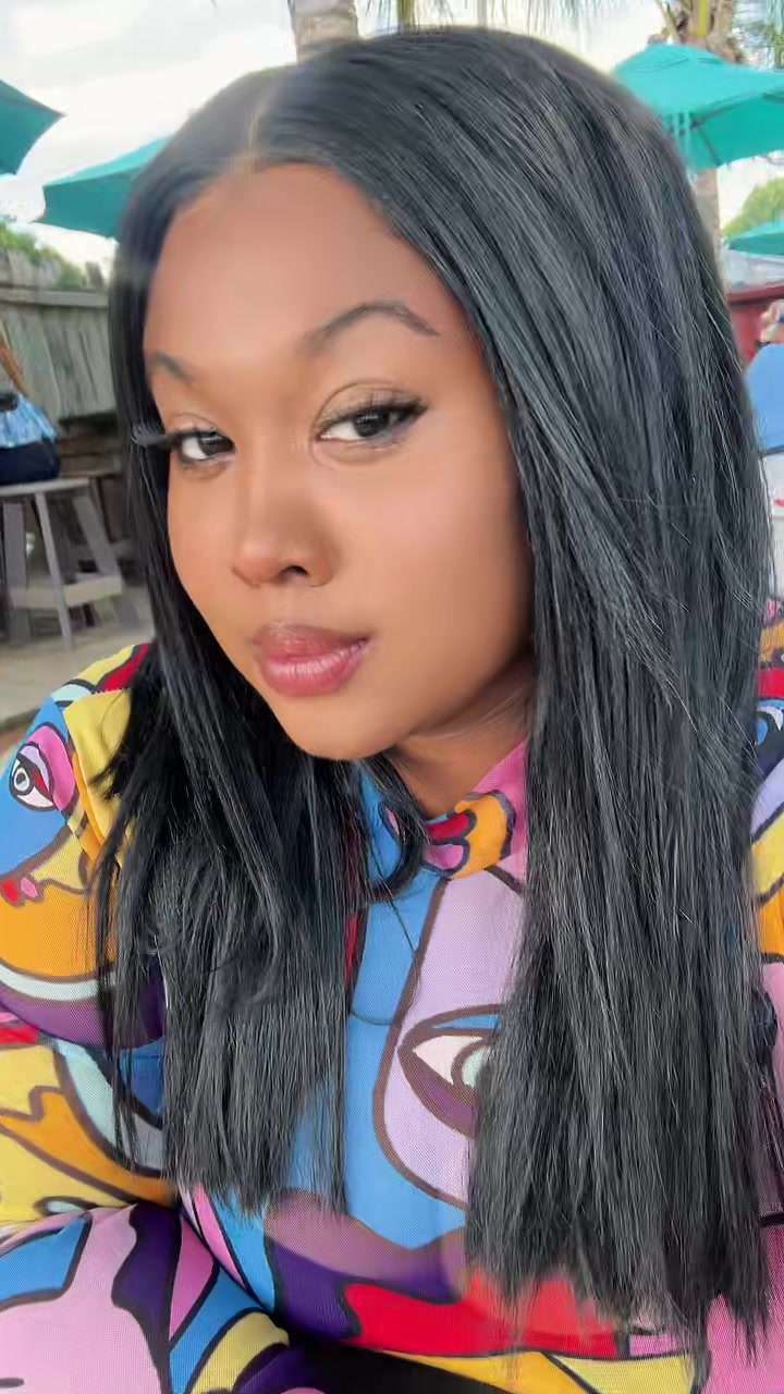 @D&egrave;j&agrave; Nicole🎙️