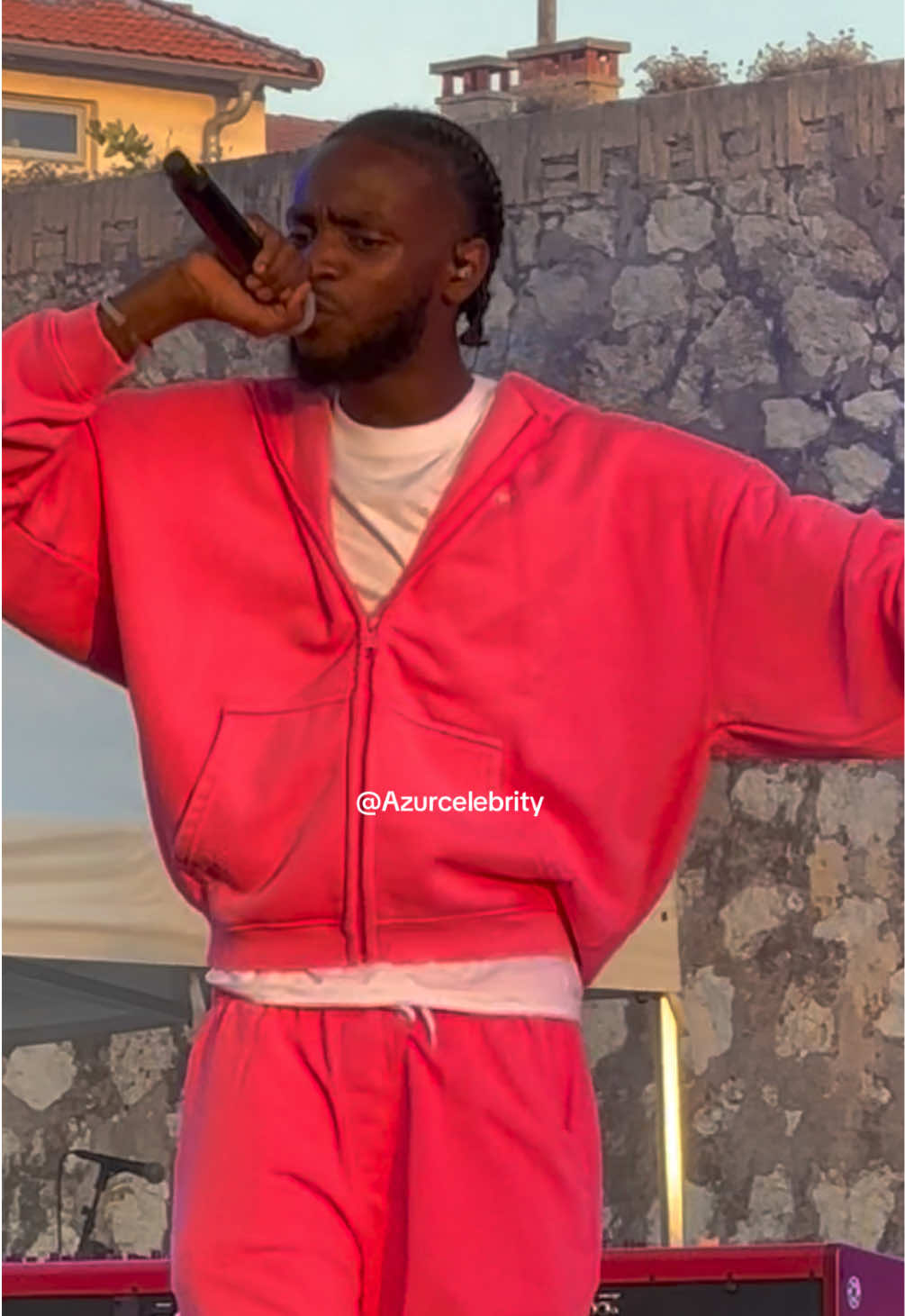 @azurcelebrity