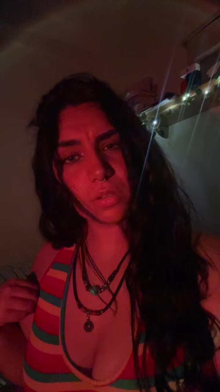 @𝖆𝖓𝖎𝖙𝖆🕷️