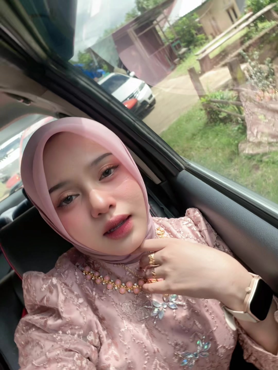 @Incess🥰