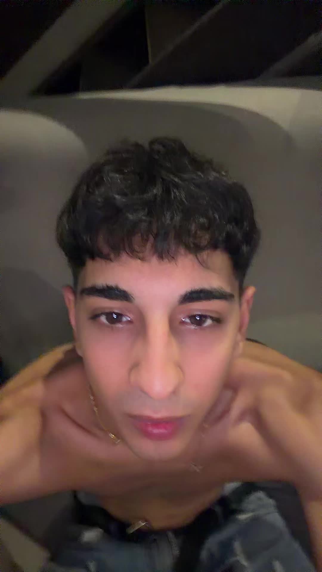 @Chrisss🌊