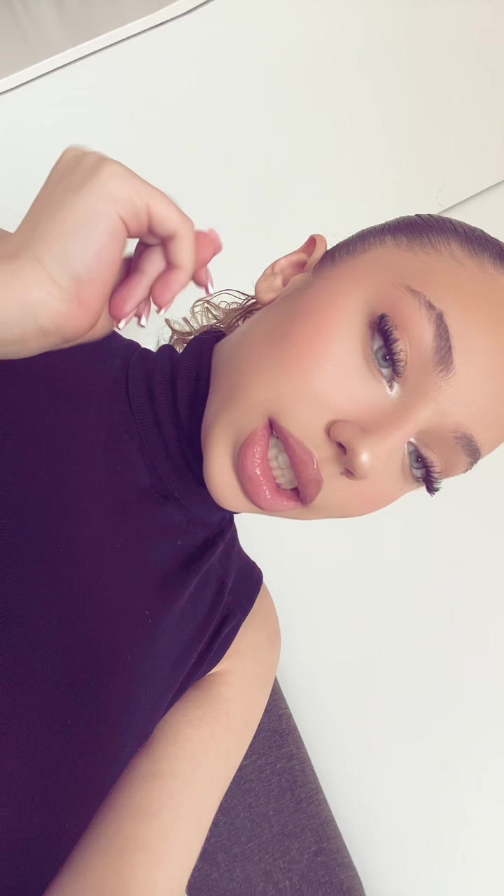 @💗