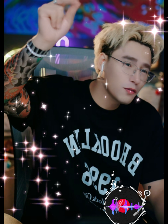 @👑T&sup2;f🌸S🅰️LEEN🅰️🌸サリナ🌸