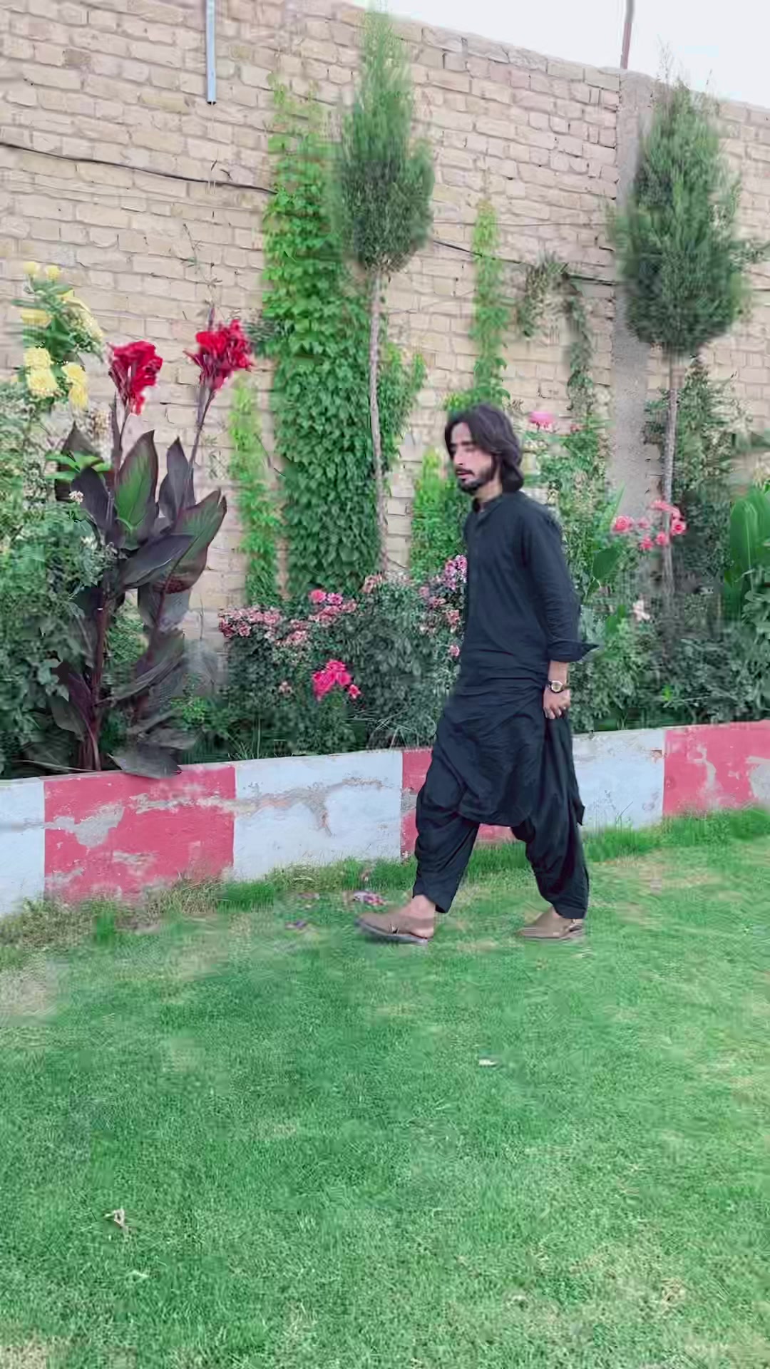 @💔 BarBad 😞 Zindagi 🥹