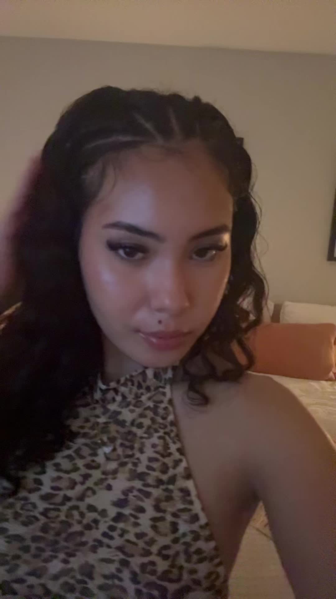 @sixsevelyn