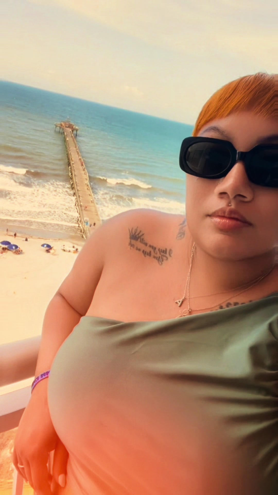 @ayeee.moira