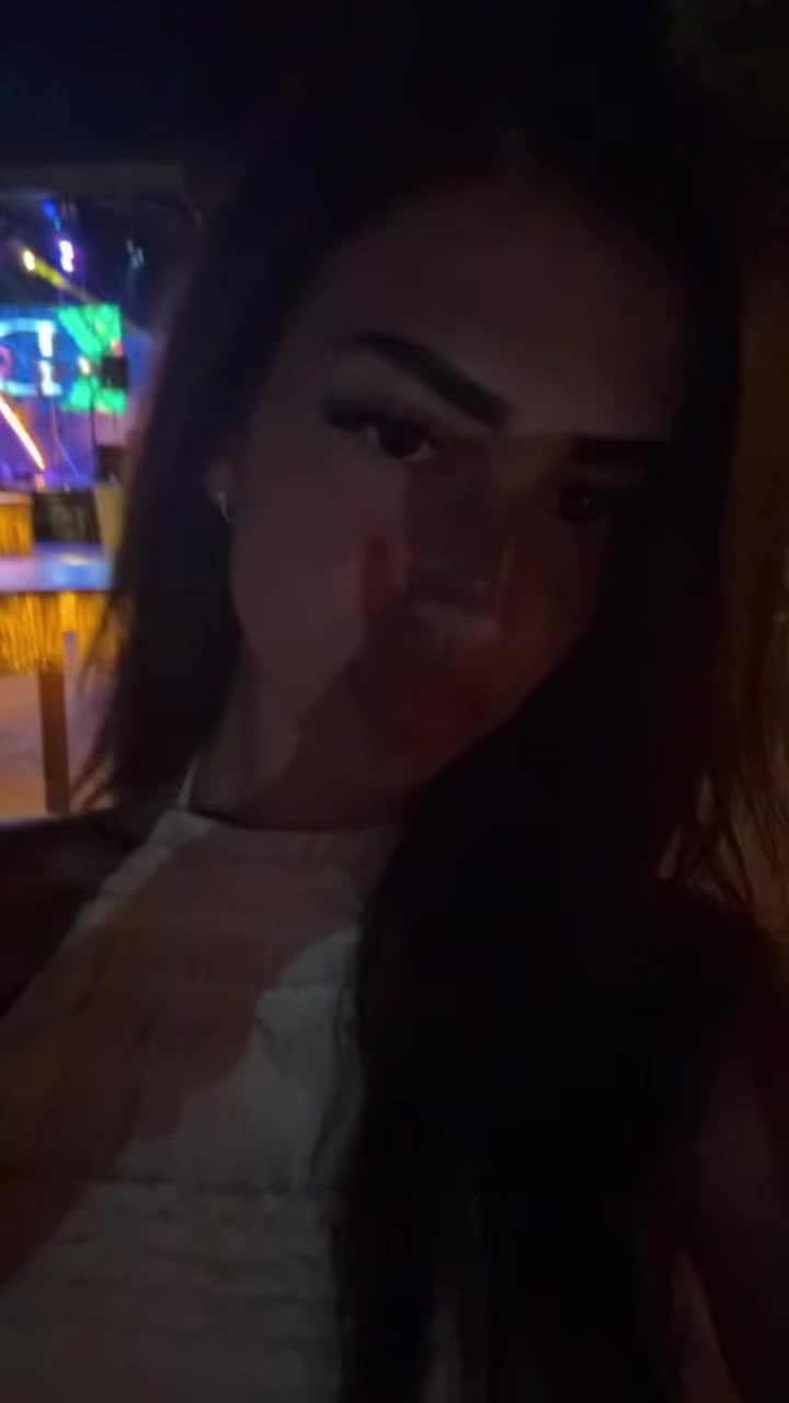 @𝐧