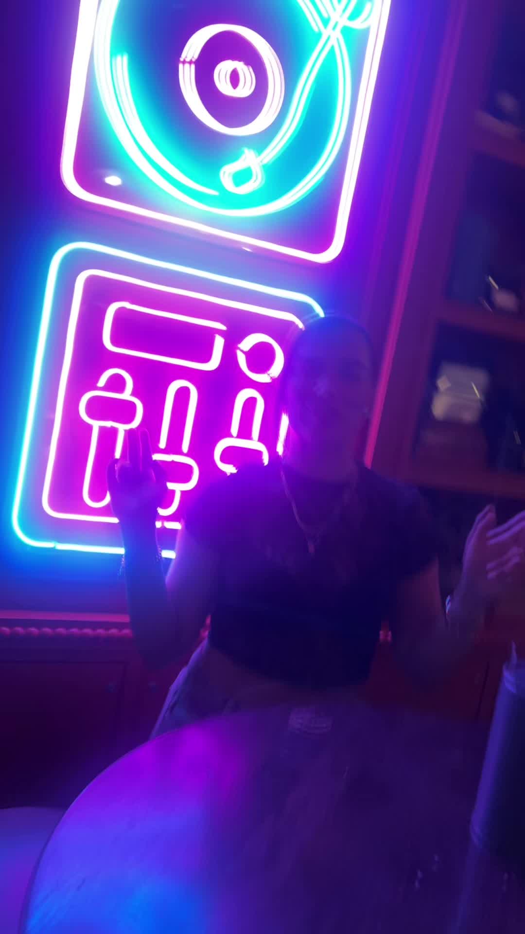@MilsZar