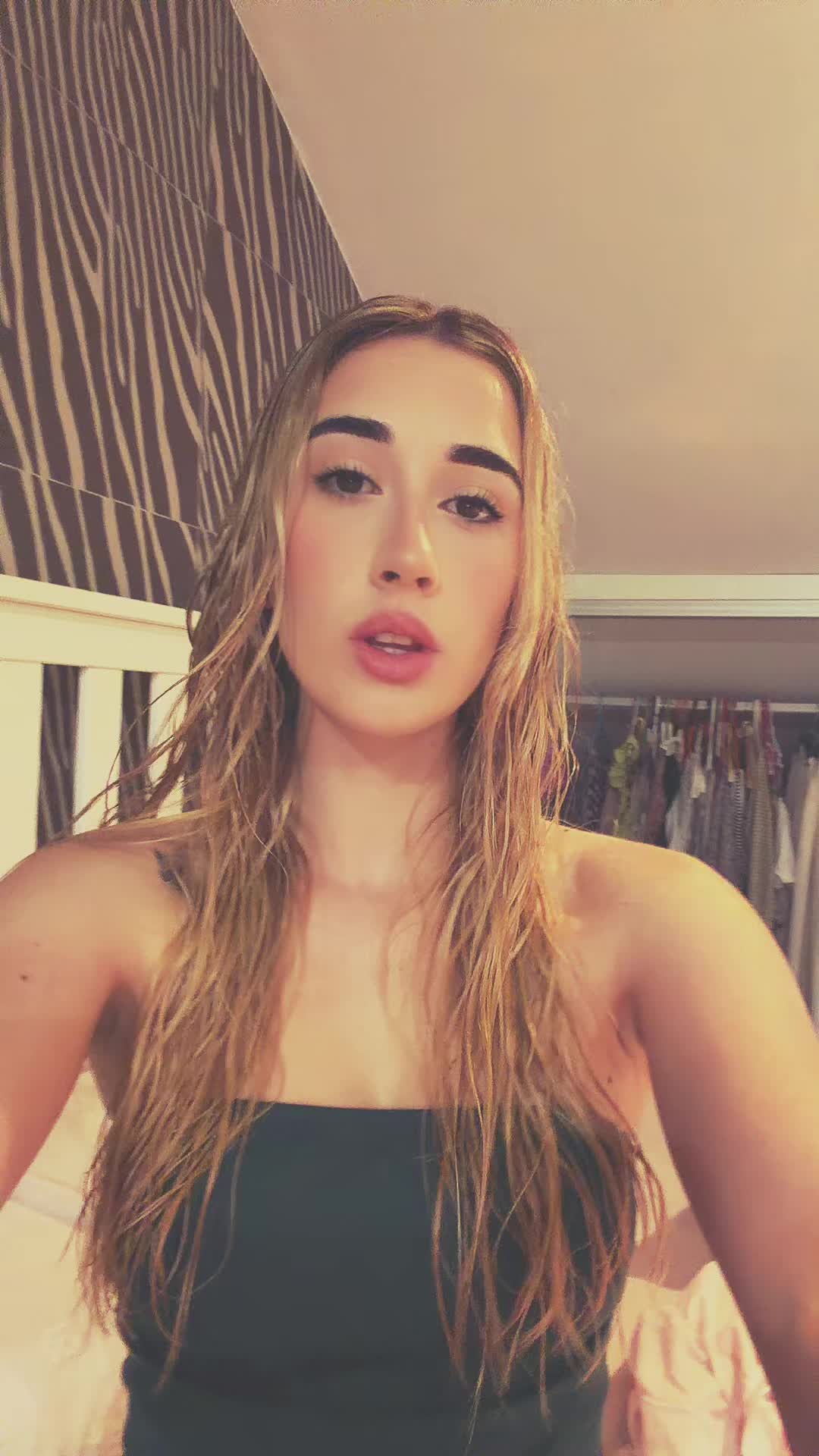 @💋