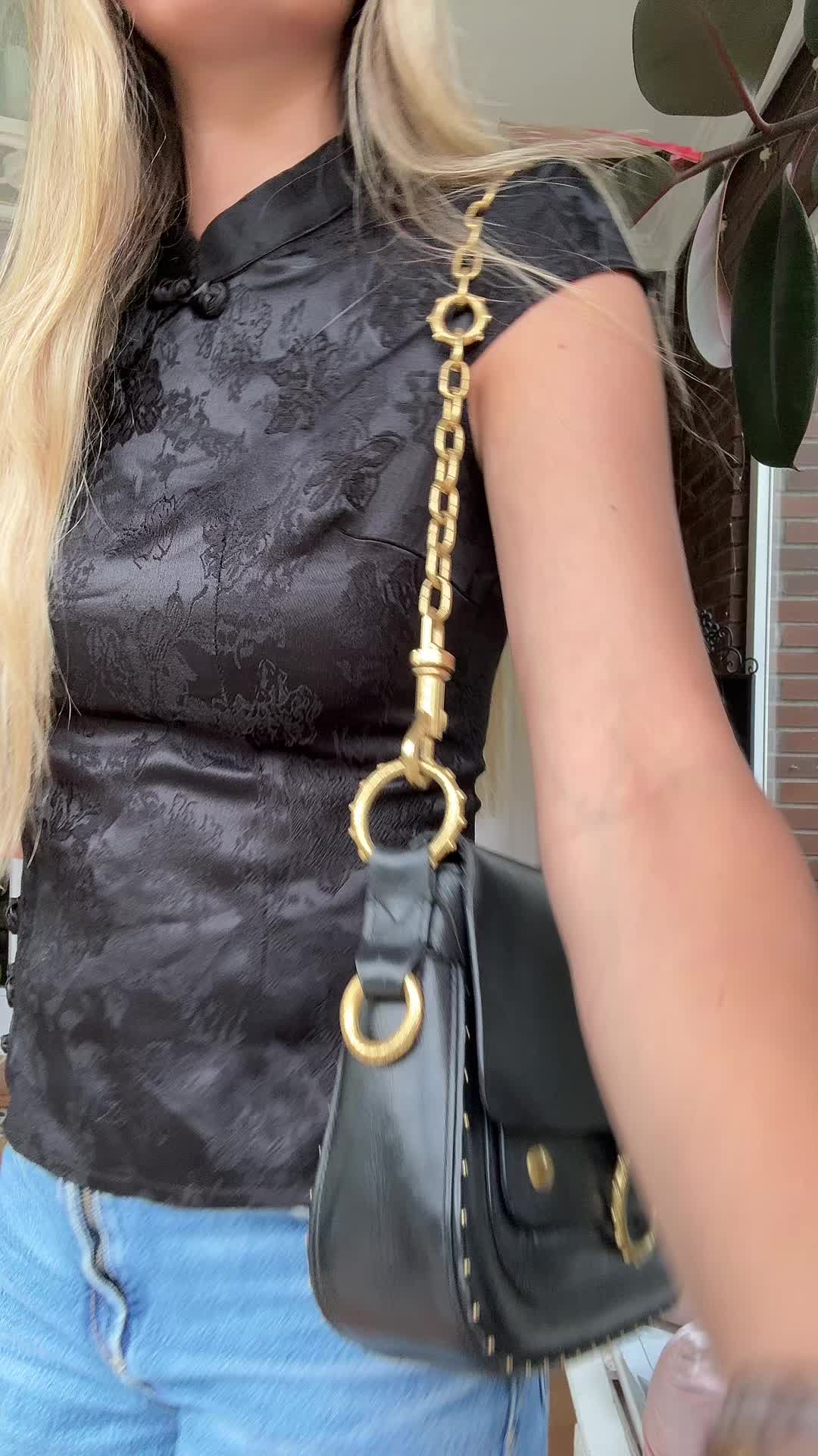 @Inesuka