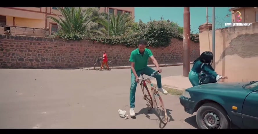 @Simon😍🇪🇷&yen;_~yoley