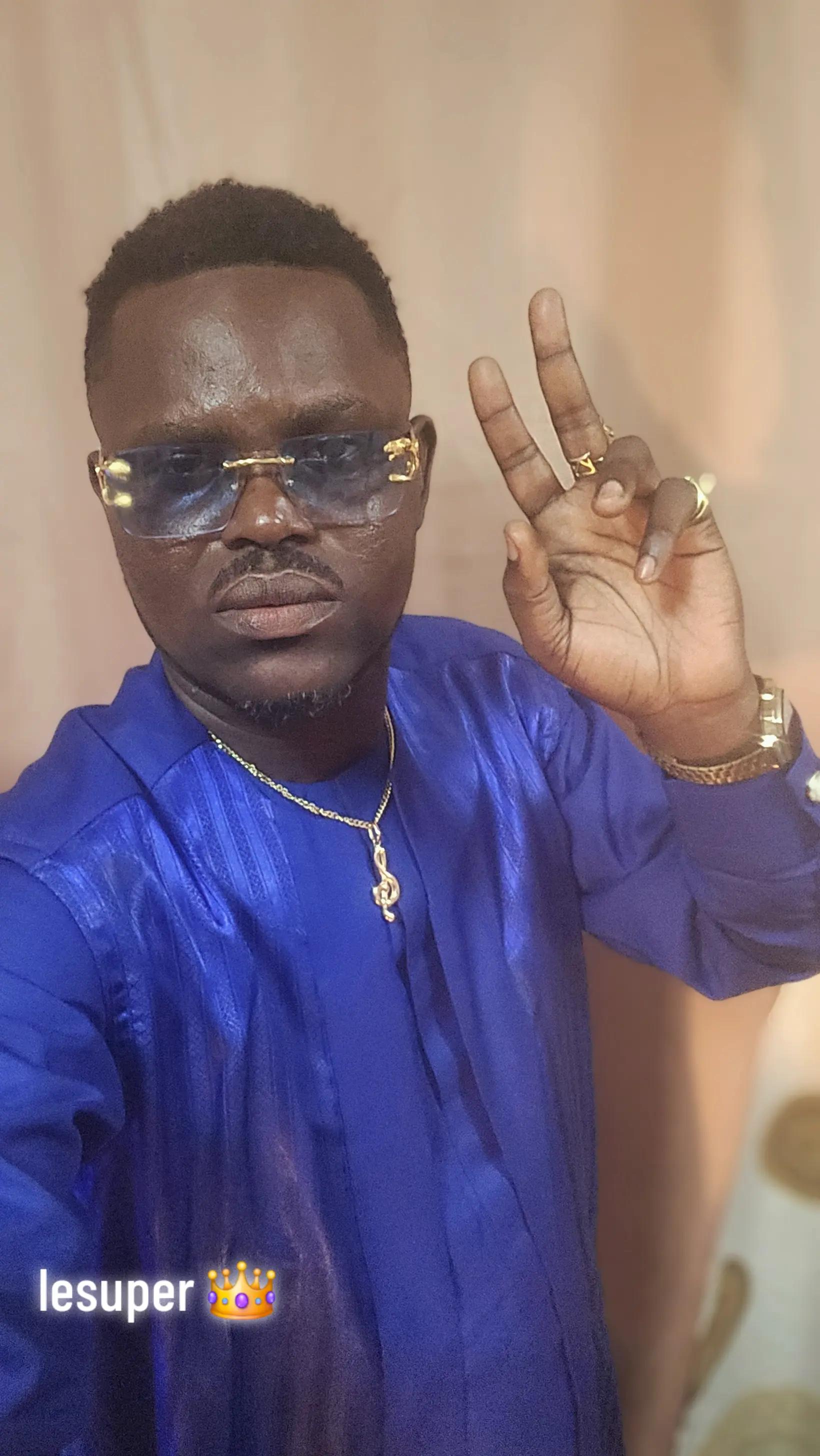 @YEYE ART LE SUPER 👑👑👑