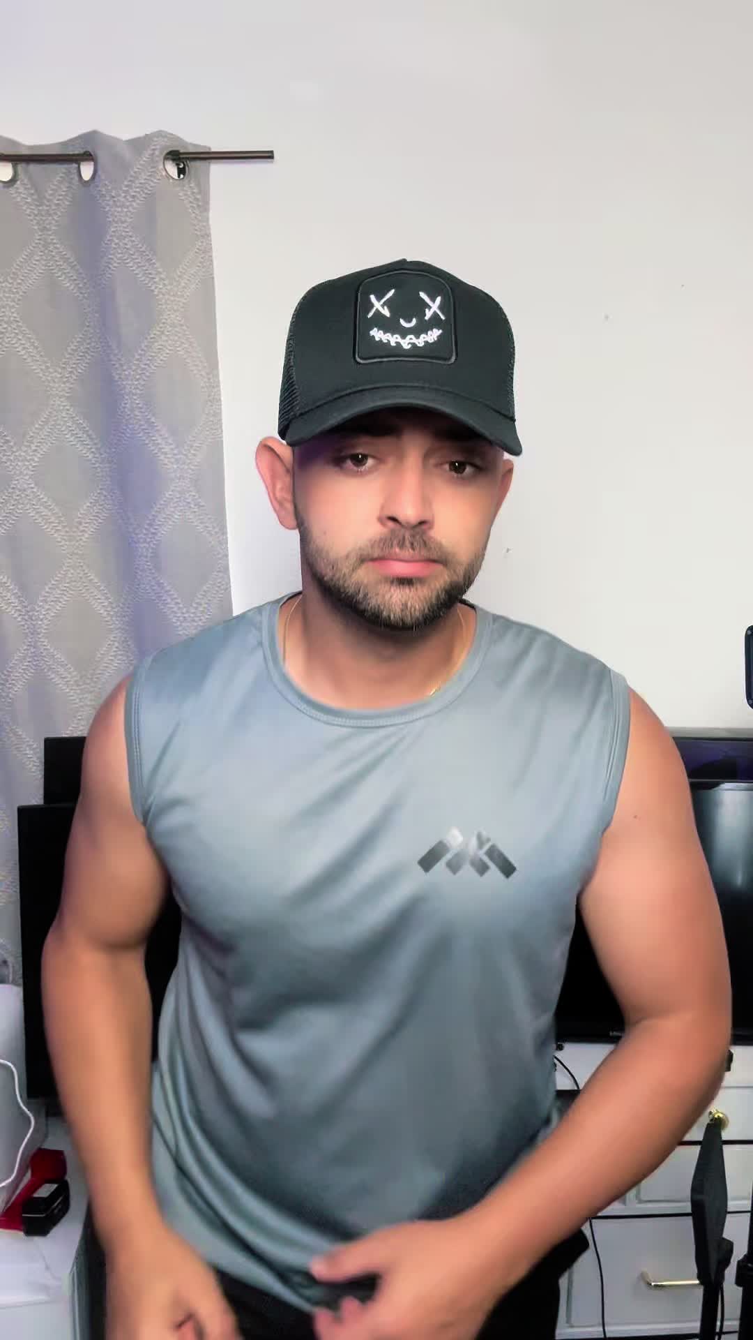 @jonnyq_shop