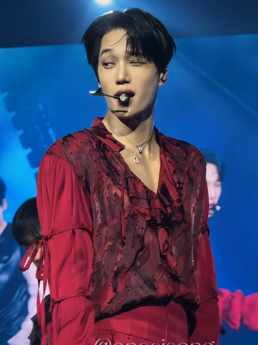 @acervo kim jongin