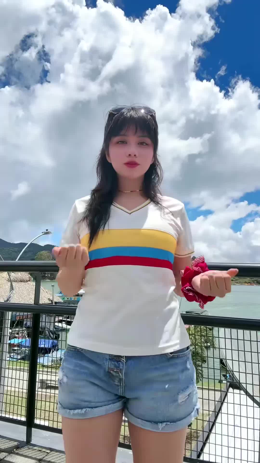 @szucslilla74016024