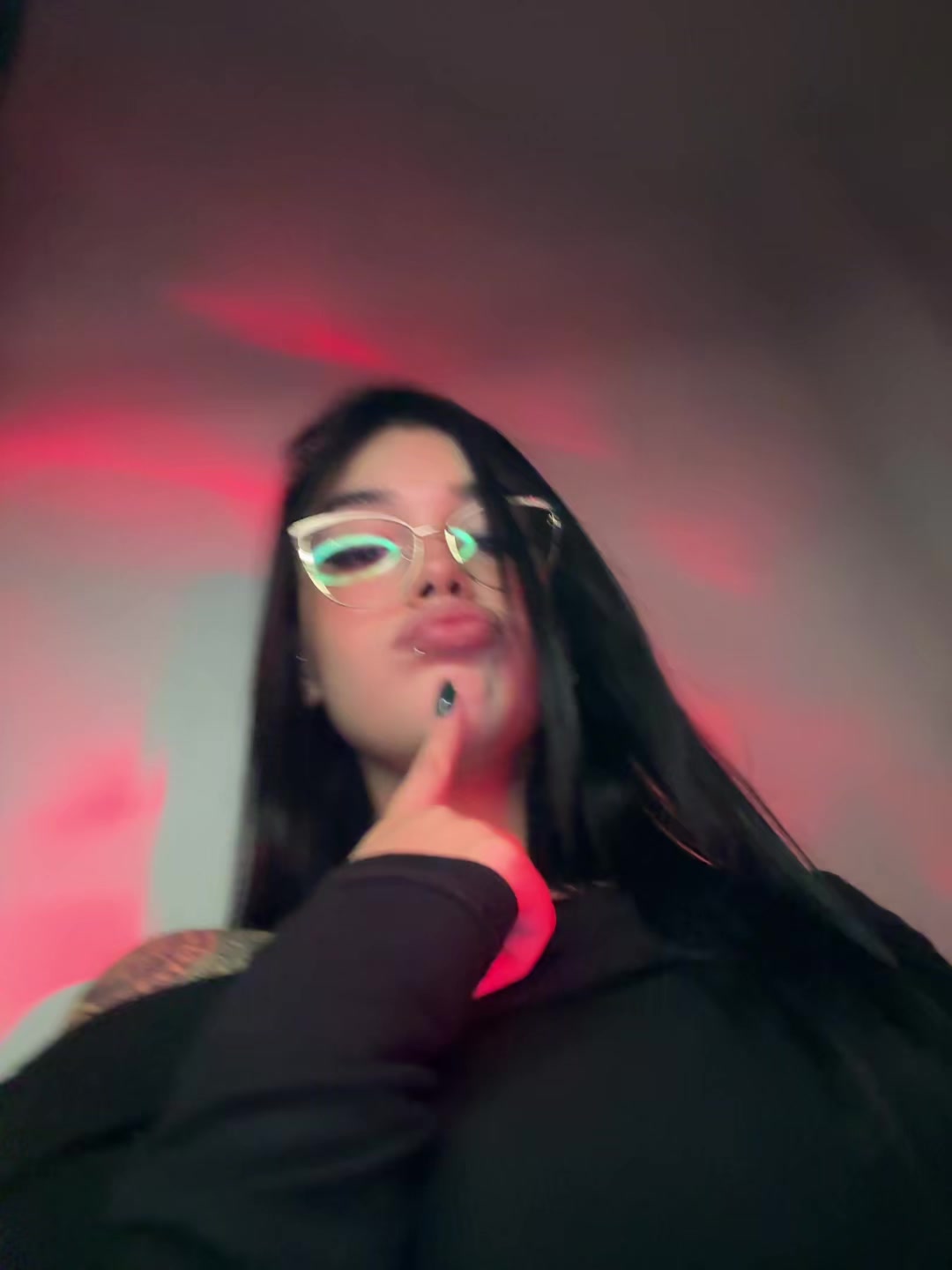 @morerodriguez 💋