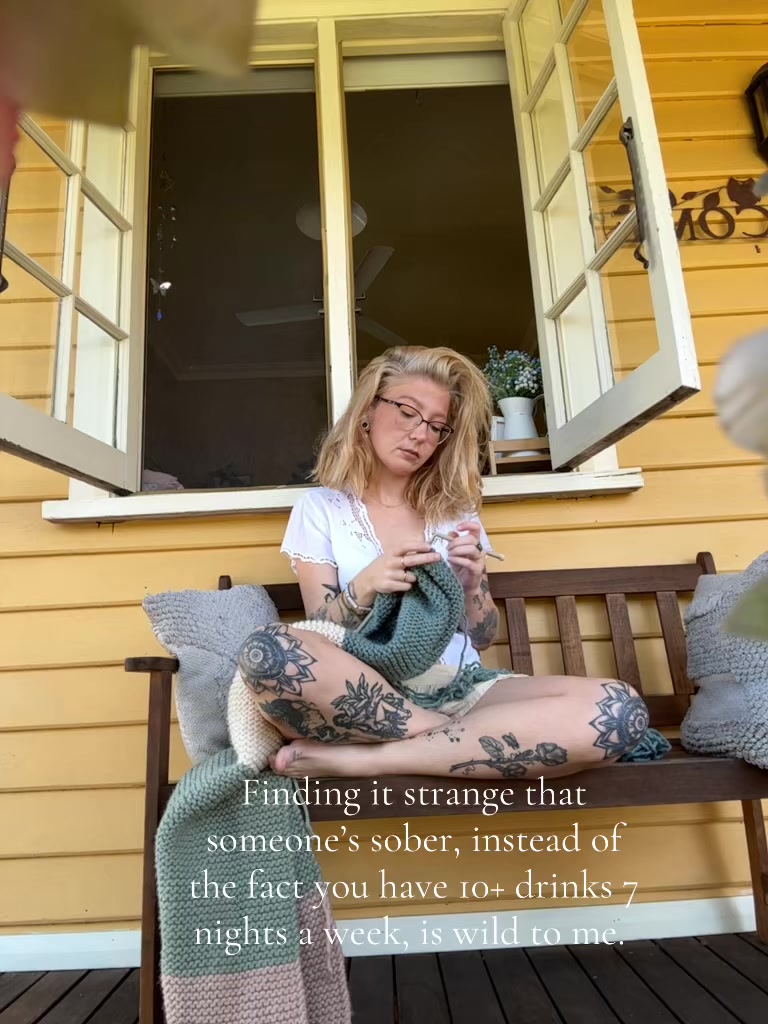 @Em&rsquo;s 🦋 🫡🦥⚰️ 💜🖤